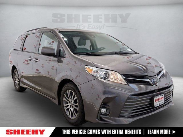 2020 Toyota Sienna 