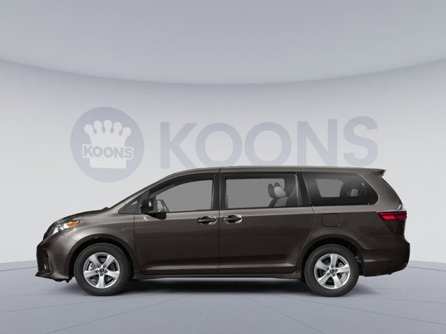 2020 Toyota Sienna XLE Auto Access Seat