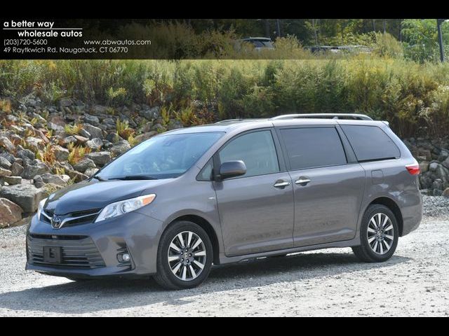 2020 Toyota Sienna 