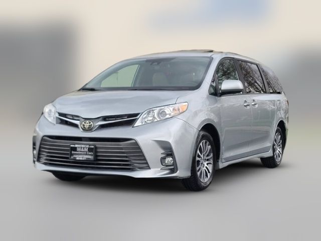 2020 Toyota Sienna 