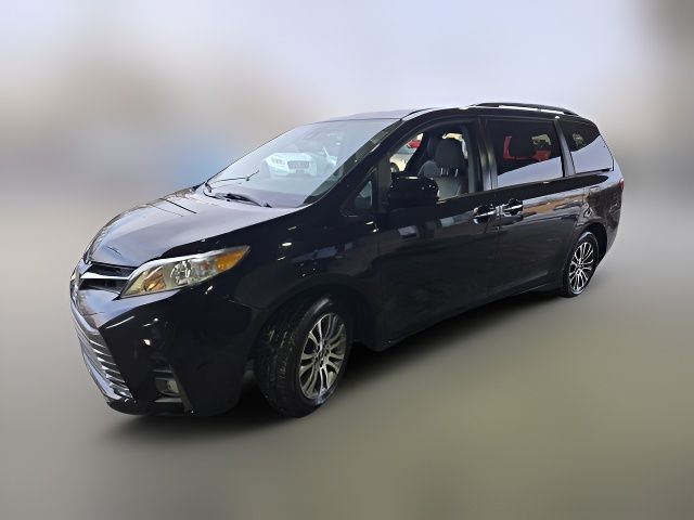 2020 Toyota Sienna 