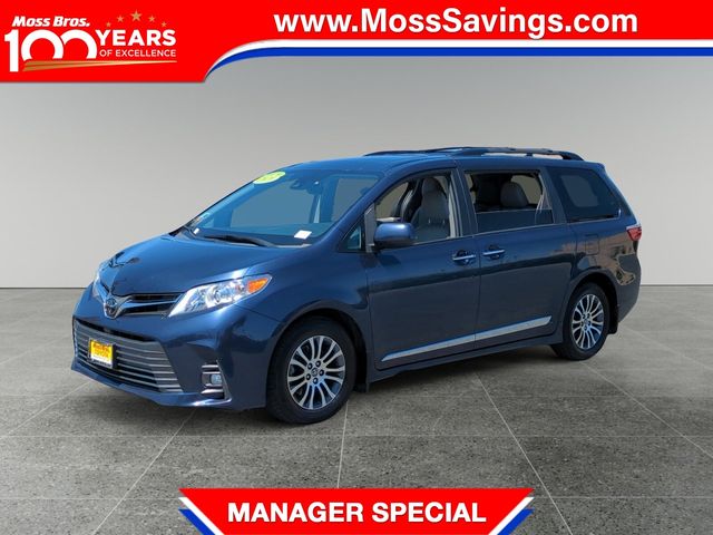 2020 Toyota Sienna XLE