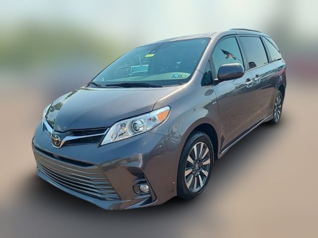 2020 Toyota Sienna XLE