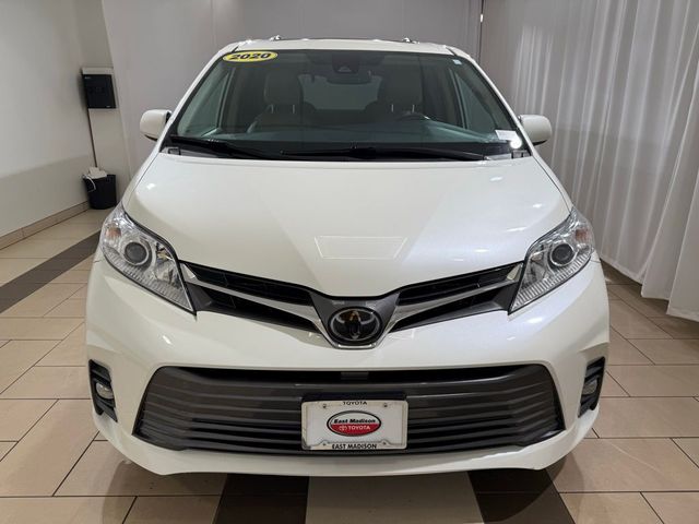 2020 Toyota Sienna XLE Premium