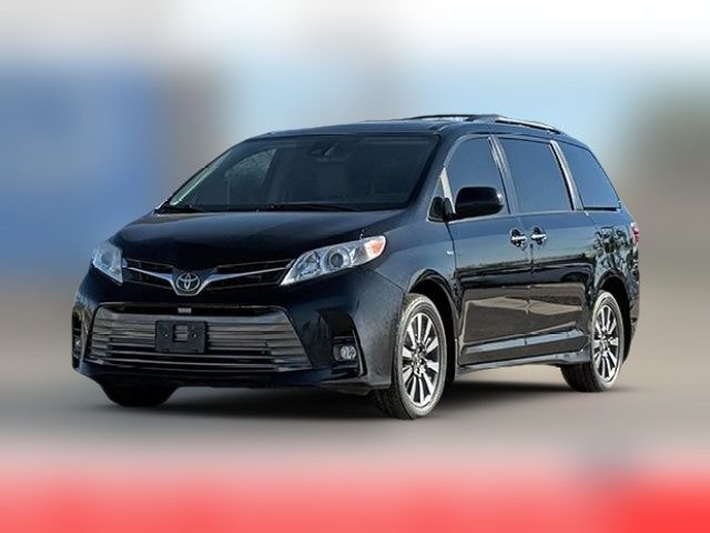 2020 Toyota Sienna XLE