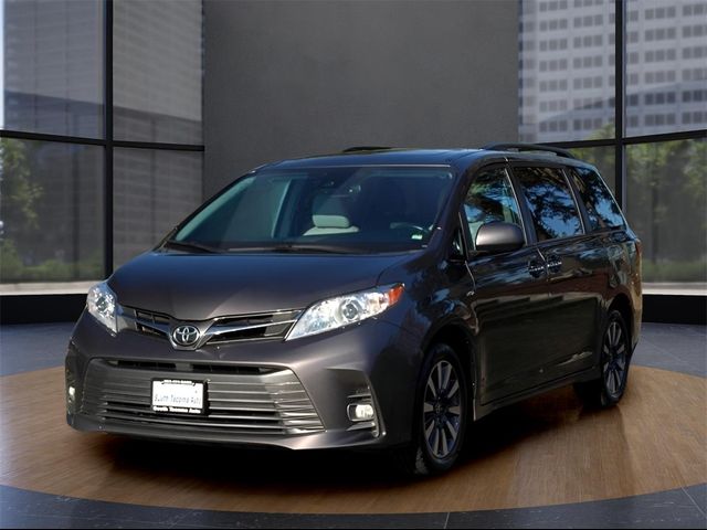 2020 Toyota Sienna XLE Premium