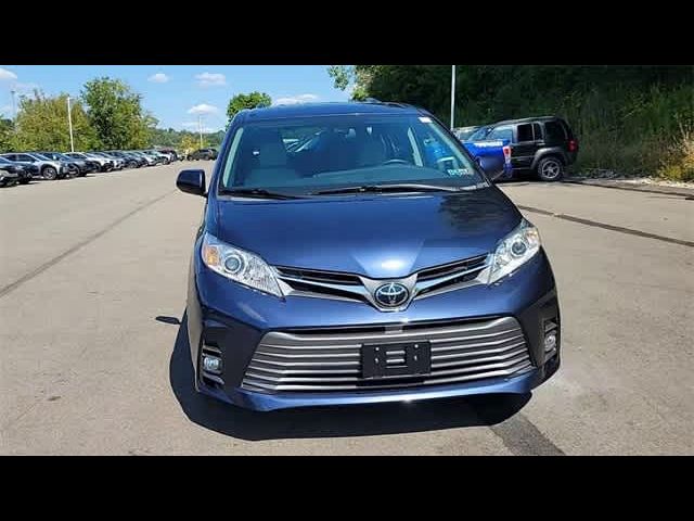 2020 Toyota Sienna XLE Premium