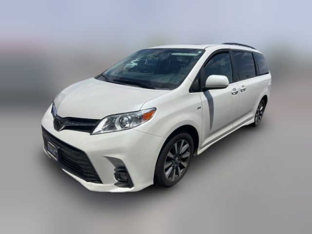 2020 Toyota Sienna XLE Premium