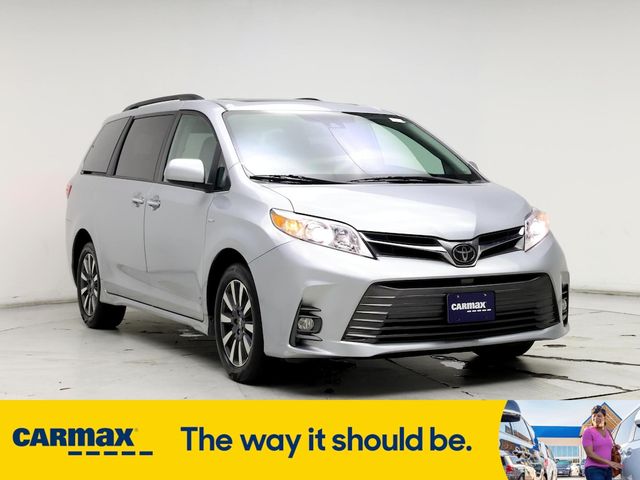 2020 Toyota Sienna XLE Premium