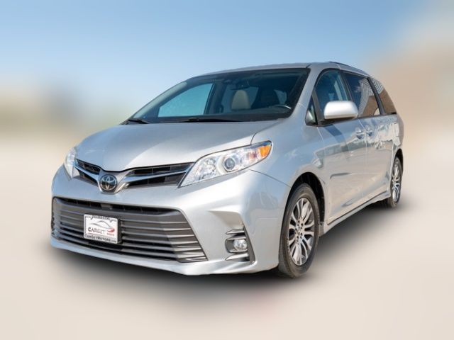 2020 Toyota Sienna XLE Premium