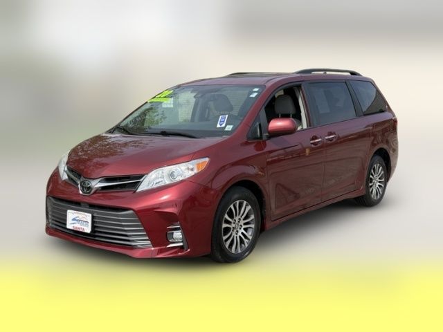 2020 Toyota Sienna XLE Premium