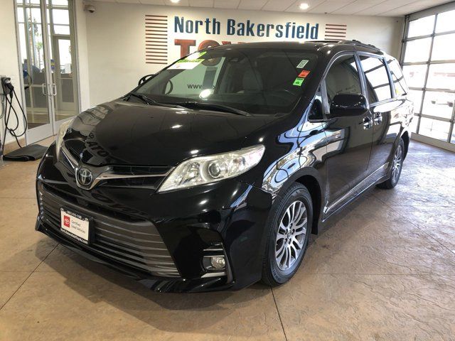 2020 Toyota Sienna XLE Premium