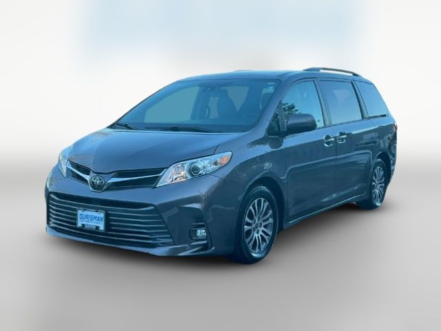 2020 Toyota Sienna XLE Premium