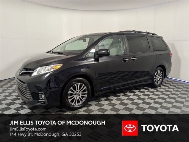 2020 Toyota Sienna XLE Premium