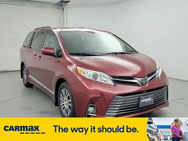 2020 Toyota Sienna XLE Premium