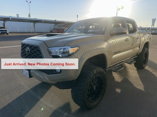 2020 Toyota Tacoma TRD Sport