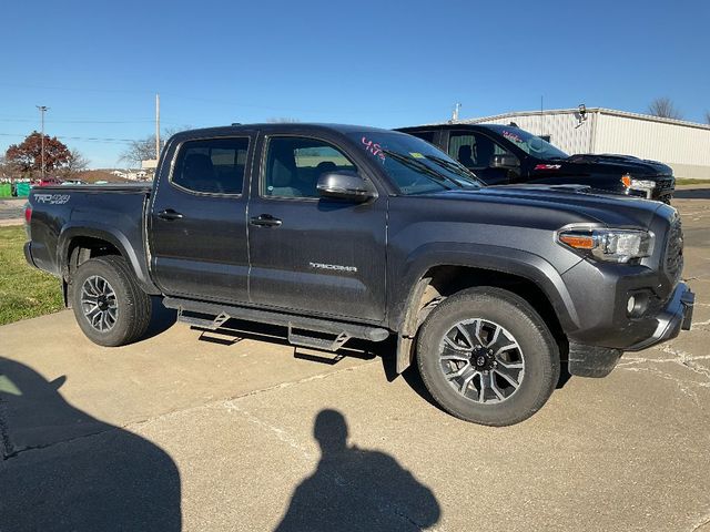 2020 Toyota Tacoma TRD Sport