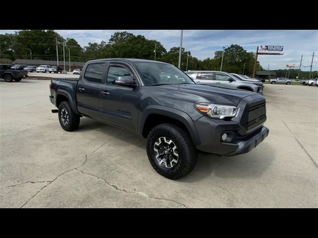 2020 Toyota Tacoma 