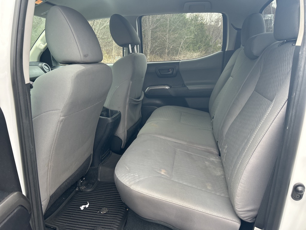 Used 2020 Toyota Tacoma SR5 For Sale in Harrisonburg, VA | Capital One ...