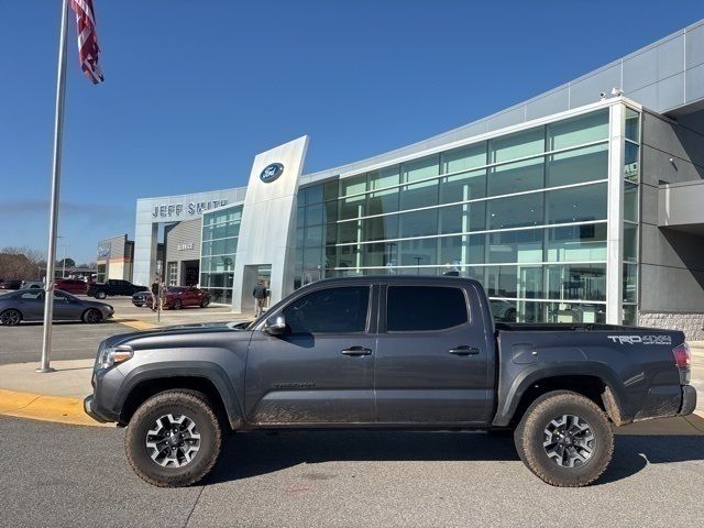 2020 Toyota Tacoma 