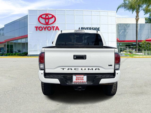 2020 Toyota Tacoma 