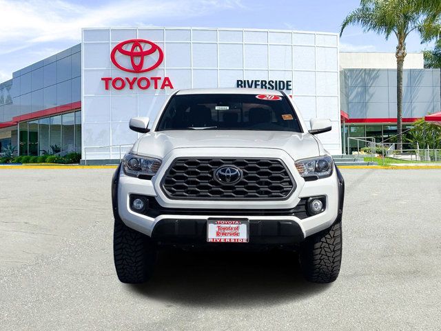 2020 Toyota Tacoma 