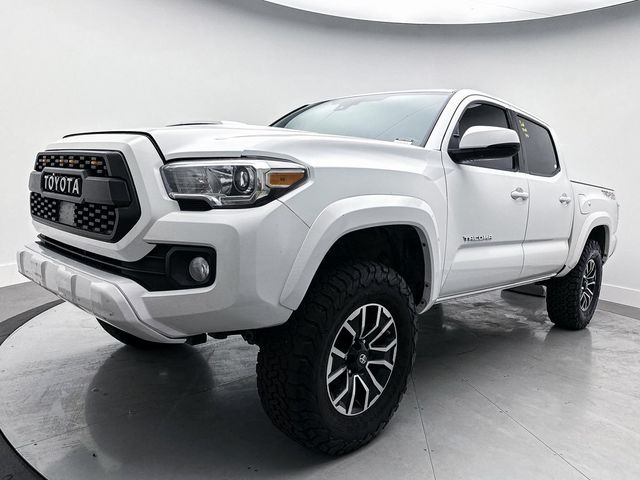 2020 Toyota Tacoma TRD Sport