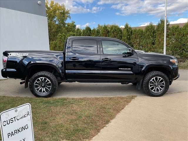 2020 Toyota Tacoma TRD Sport