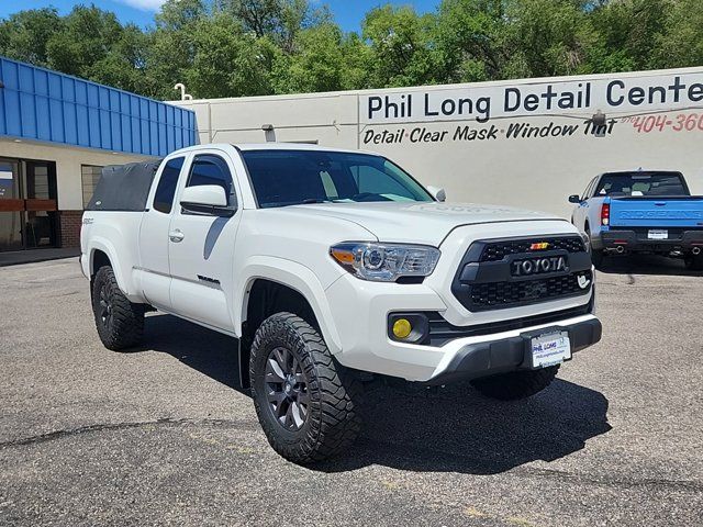 2020 Toyota Tacoma 