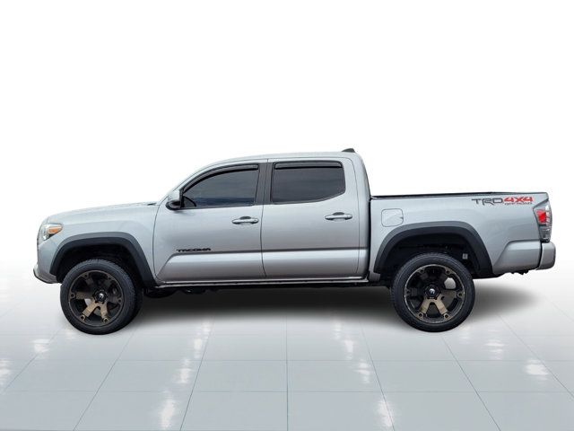 2020 Toyota Tacoma 