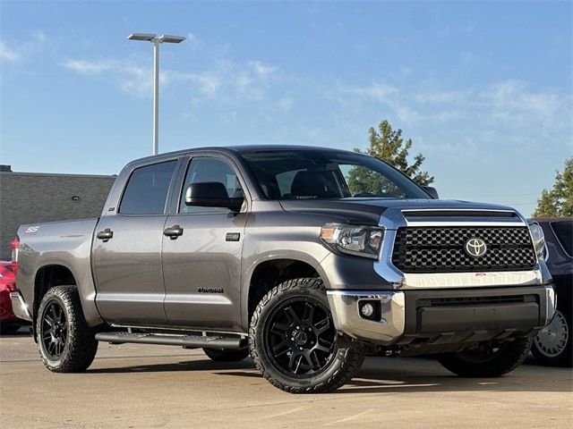 2020 Toyota Tundra SR5