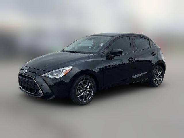 2020 Toyota Yaris XLE
