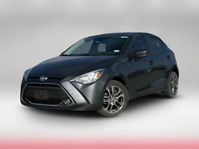 2020 Toyota Yaris LE