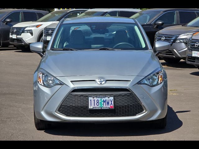 2020 Toyota Yaris L