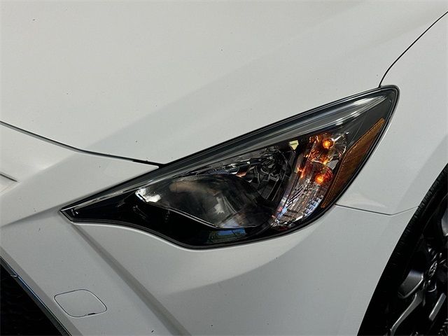 2020 Toyota Yaris LE