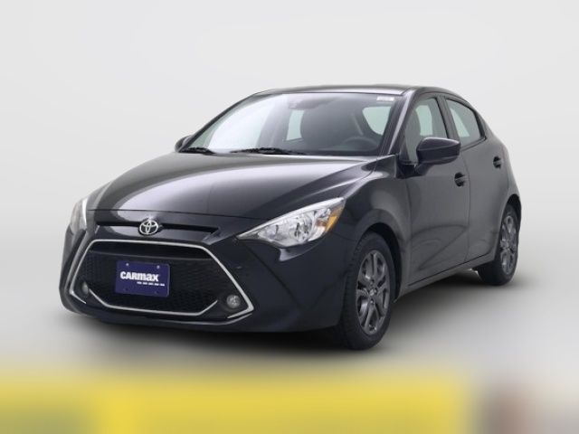 2020 Toyota Yaris LE