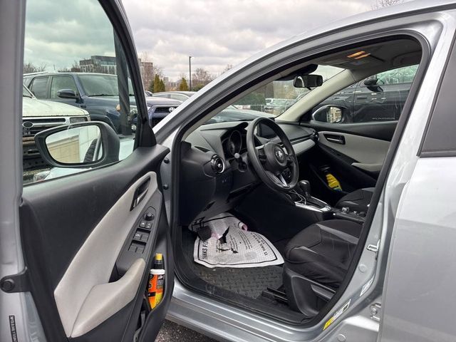 2020 Toyota Yaris LE