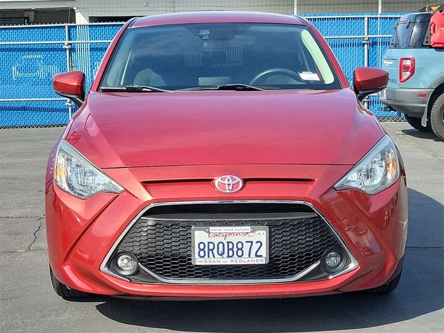 2020 Toyota Yaris LE