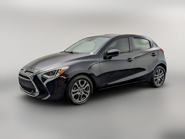 2020 Toyota Yaris XLE