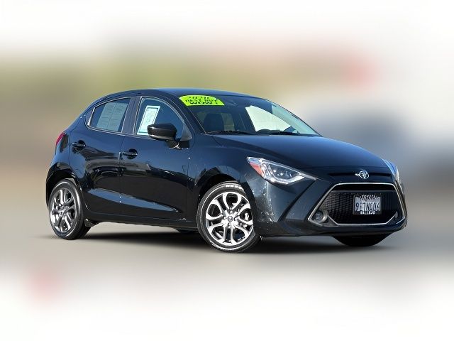 2020 Toyota Yaris XLE