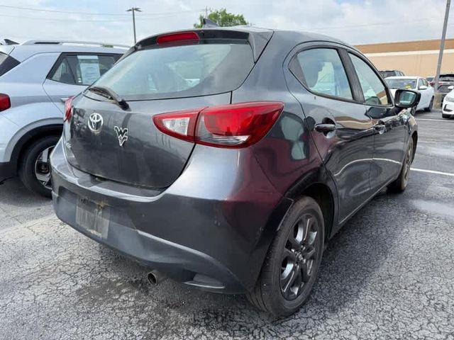 2020 Toyota Yaris LE