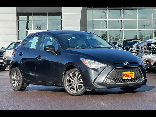 2020 Toyota Yaris LE