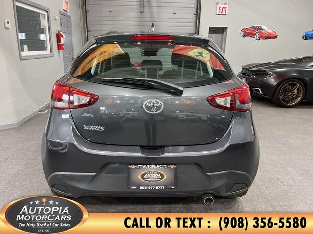 2020 Toyota Yaris LE