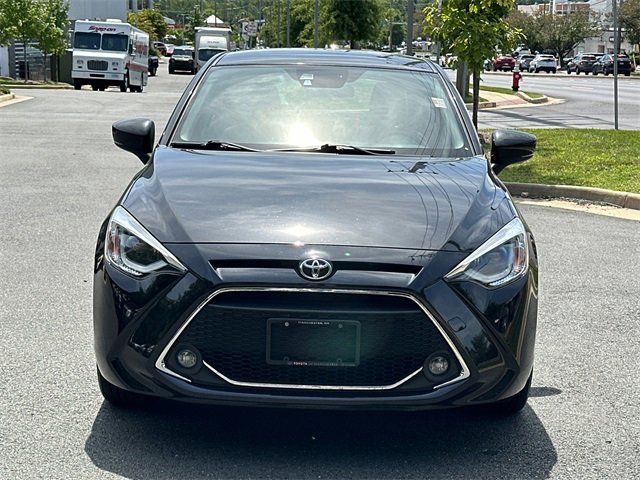 2020 Toyota Yaris XLE