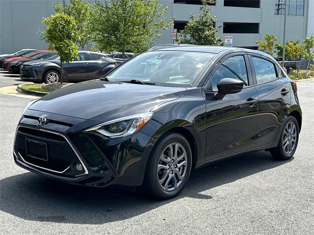 2020 Toyota Yaris XLE