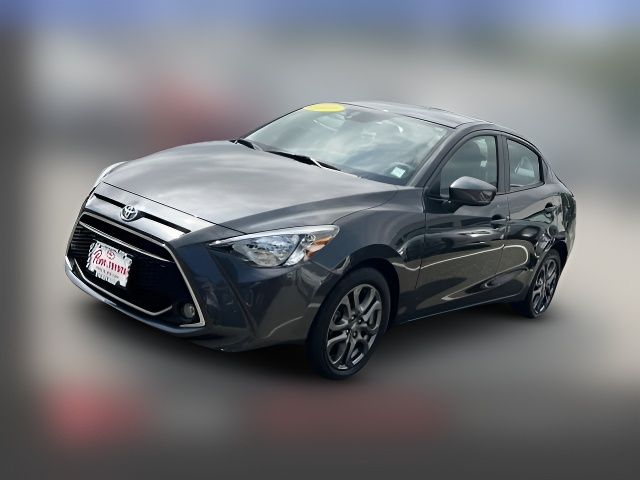 2020 Toyota Yaris LE