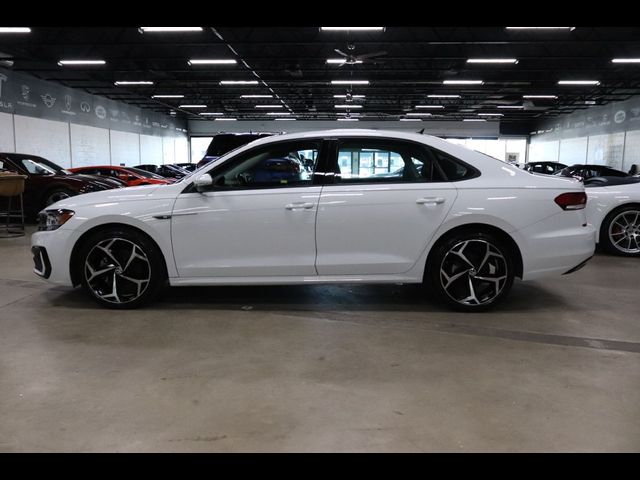 2020 Volkswagen Passat 2.0T R-Line