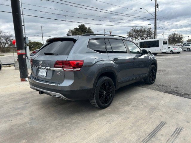 2020 Volkswagen Atlas 3.6L V6 SE Technology