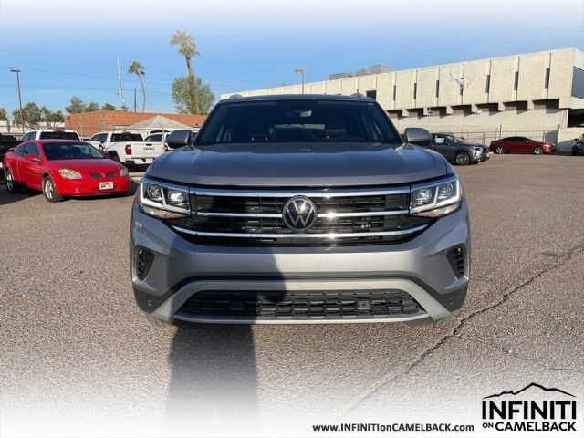 2020 Volkswagen Atlas Cross Sport 2.0T SE Technology