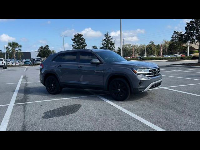 2020 Volkswagen Atlas Cross Sport 2.0T SE Technology